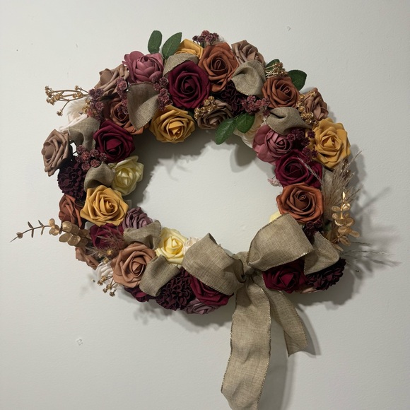 Fall Thanksgiving Silk Rose & Burlap Wreath - Picture 4 of 4